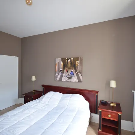 L'empereur, Sa Femme Et Le Petit Apartamento Plombières-les-Bains