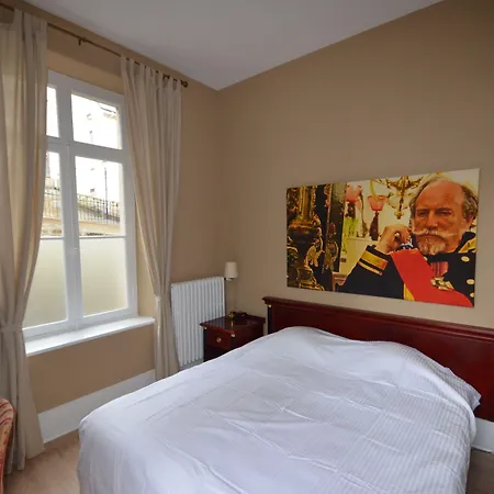 Apartamento L'empereur, Sa Femme Et Le Petit Plombières-les-Bains