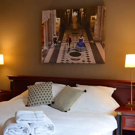 Apartment L'empereur, Sa Femme Et Le Petit Plombières-les-Bains