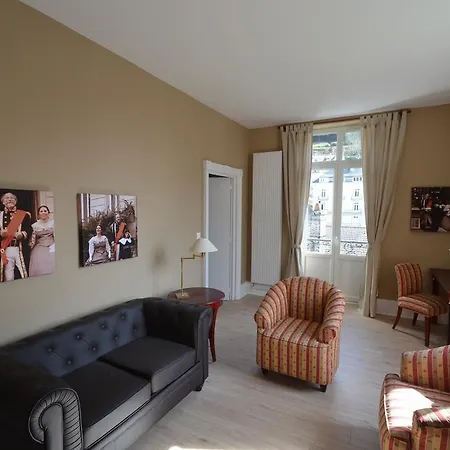 Apartment L'empereur, Sa Femme Et Le Petit *
