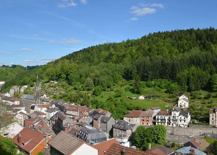 L'empereur, Sa Femme Et Le Petit